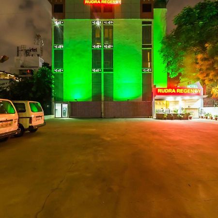 Hotel Rudra Regency Ahmadábád Kültér fotó